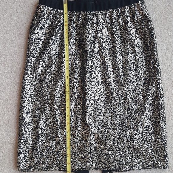 Maurices Sequin Skirt Medium - Picture 2 of 4